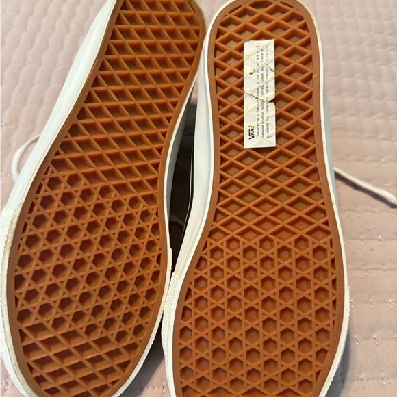 Vans Black and White Striped Sneakers - Picture 4 of 5